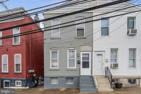 535 Brunswick Ave, Trenton, NJ 08638