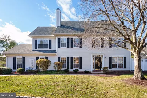 517 Tuxford Ct, Pennington, NJ 08534