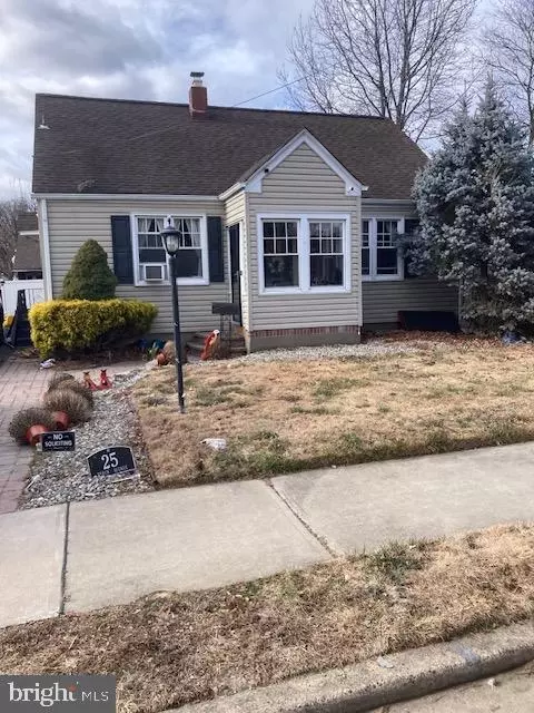25 Byron Ave, Hamilton, NJ 08610
