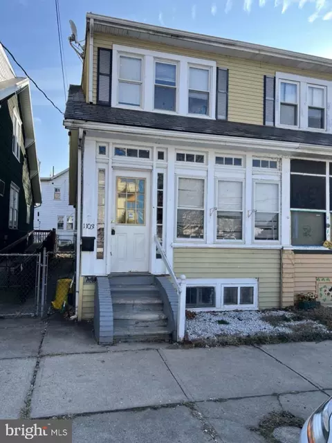 1103 Dayton St, Trenton, NJ 08610