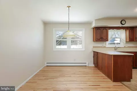 42 Running Brook Rd W, Ewing, NJ 08638 photo 7