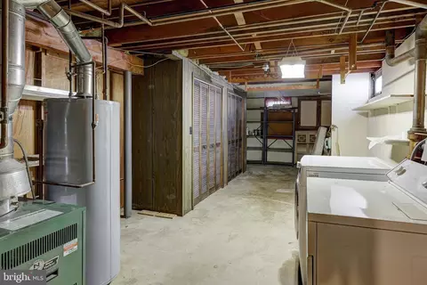 42 Running Brook Rd W, Ewing, NJ 08638 photo 20