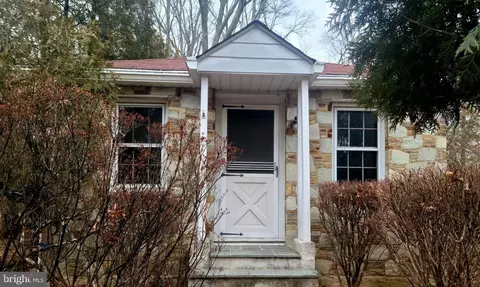 370 Eggerts Crossing Rd, Lawrenceville, NJ 08648