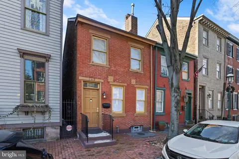 249 Mercer St, Trenton, NJ 08611