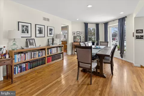 Dining - 2 Baldwin Ct, Pennington, NJ 08534 photo 3 of 3