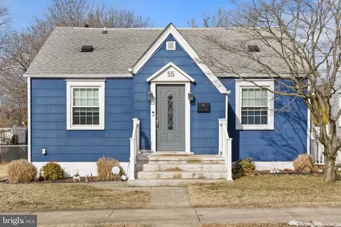 55 Finley Ave, Hamilton, NJ 08610