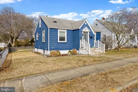 55 Finley Ave, Hamilton, NJ 08610