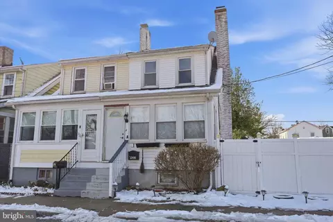 921 923 Lyndale Ave, Trenton, NJ 08629