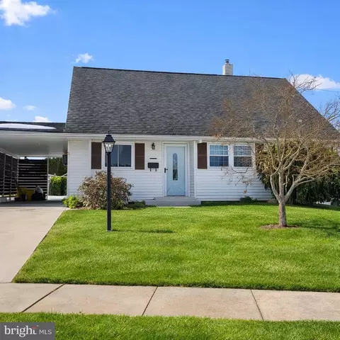 3 Fenimore Rd, Hamilton, NJ 08690