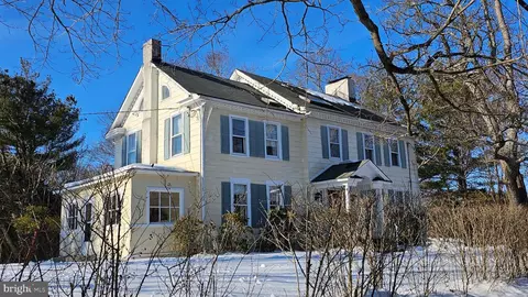 223 Penn Rocky Hill Rd, Pennington, NJ 08534