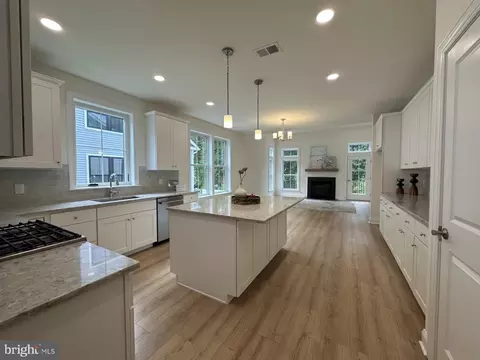 61 Kay Chiarello Way, Hamilton, NJ 08690
