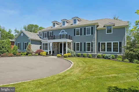215 Elm Rd, Princeton, NJ 08540