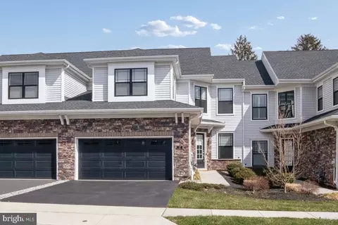 27 Birdie Way, Lawrence Township, NJ 08648