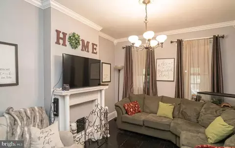 440 Centre St, Trenton, NJ 08611