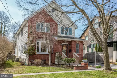 27 Markham Rd, Princeton, NJ 08540