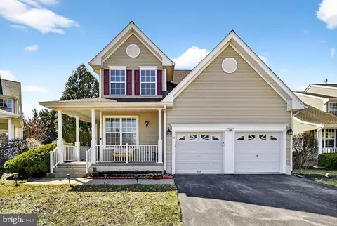 10 Eldridge Dr, Robbinsville, NJ 08691