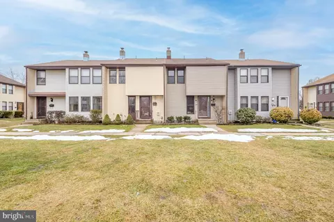 598 Greenwich Ct, Hightstown, NJ 08520
