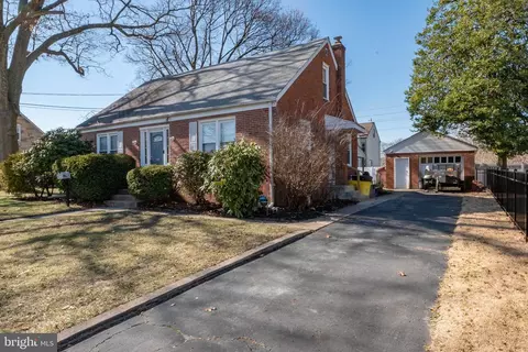 326 Tindall Ave, Hamilton, NJ 08610