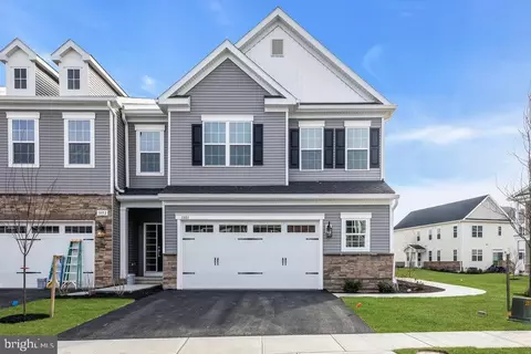 3801 Jordan Dr, West Windsor, NJ 08550