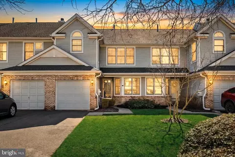 7 Benjamin Rush Ln, Princeton, NJ 08540