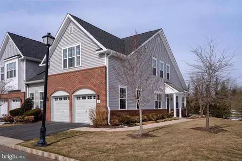 1 Tucker Way, Pennington, NJ 08534