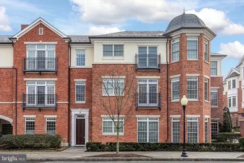 26 Paul Robeson Pl, Princeton, NJ 08542