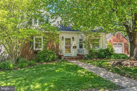 704 Polk Ave, Lawrence Township, NJ 08648