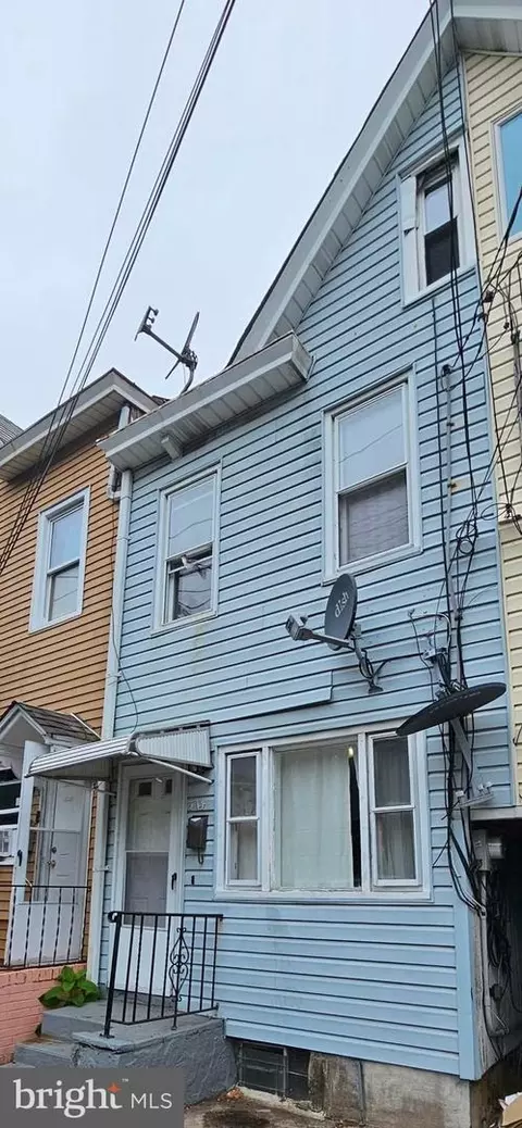 314 Hewitt St, Trenton, NJ 08611