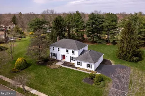 6 Greenfield Dr N, Princeton Junction, NJ 08550