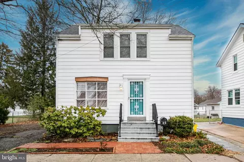 52 Leuckel Ave, Hamilton, NJ 08619