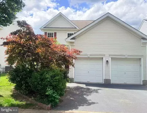 75 Fountayne Ln, Lawrence, NJ 08648