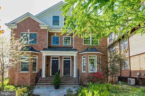 18 Lytle St, Princeton, NJ 08540