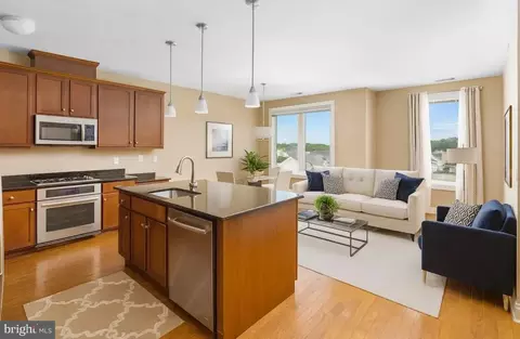 968 Robbins-edinburg #306, Robbinsville, NJ 08691