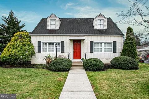 1513 Kuser Rd, Hamilton, NJ 08619