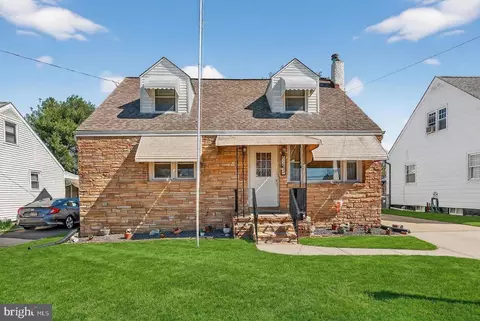 2062 Kinter Ave, Hamilton, NJ 08610