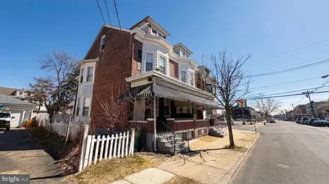 744 Chambers St, Trenton, NJ 08611