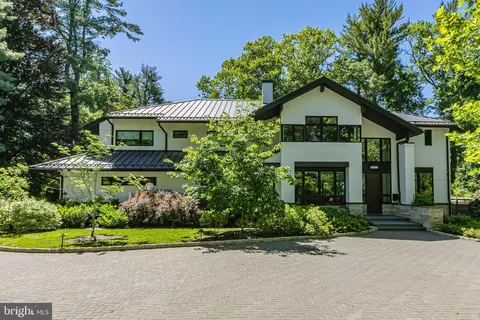 44 Armour Rd, Princeton, NJ 08540