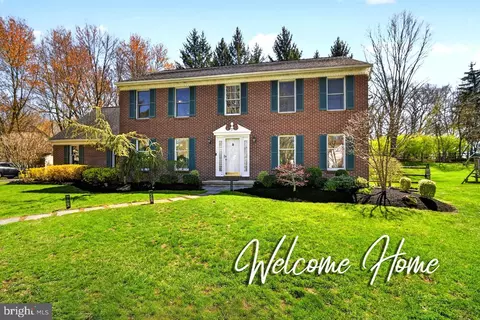 7 Villa Dr, Princeton Junction, NJ 08550