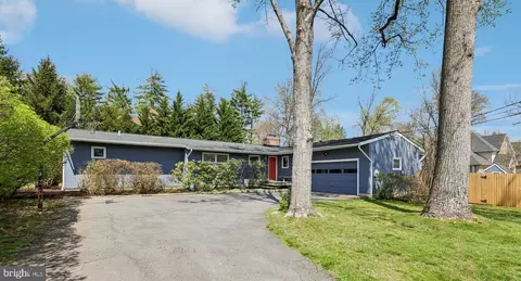 113 Adams Dr, Princeton, NJ 08540
