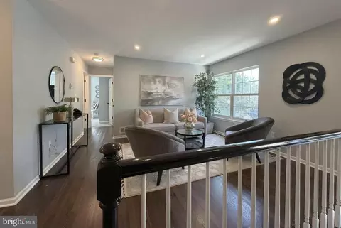 205 Castleton Ct, Pennington, NJ 08534