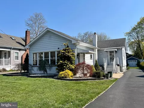 87 Saybrook Ave, Hamilton, NJ 08619