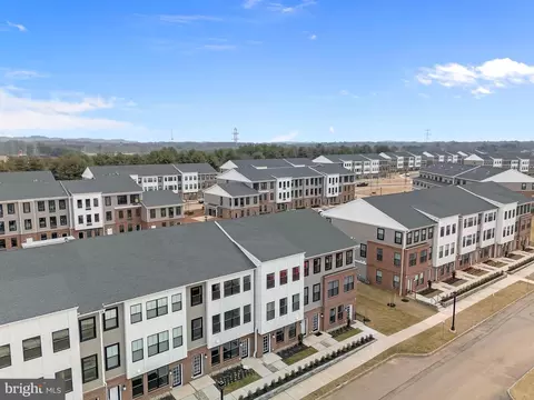 257 Lewis Fisher Dr, Pennington, NJ 08534