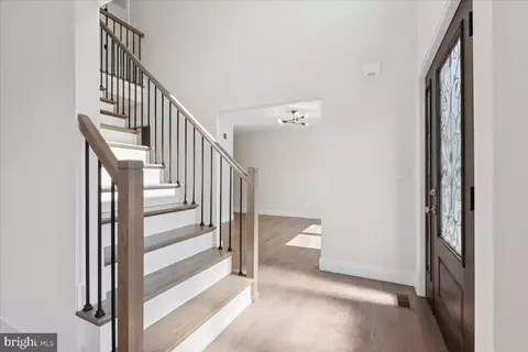 Entry Way - 288 Clamer Rd, Ewing, NJ 08628 photo 2 of 10