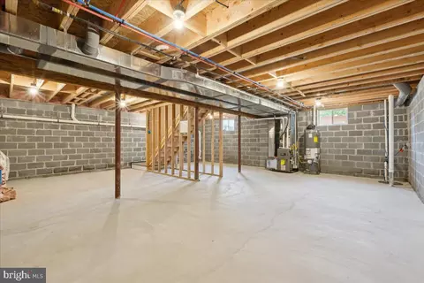 Entry Way - 288 Clamer Rd, Ewing, NJ 08628 photo 9 of 10