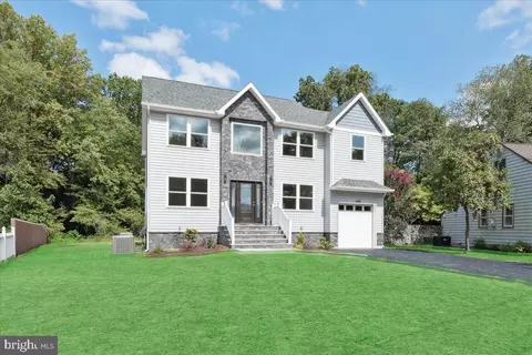 Exterior - 288 Clamer Rd, Ewing, NJ 08628 photo 2 of 6