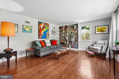 232 Fisher Pl, Princeton, NJ 08540