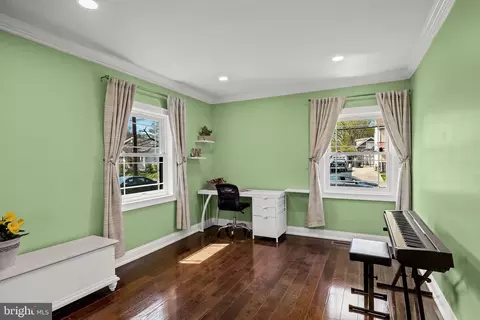 Entry Way - 45 Central Ave, Ewing, NJ 08618 photo 4 of 4