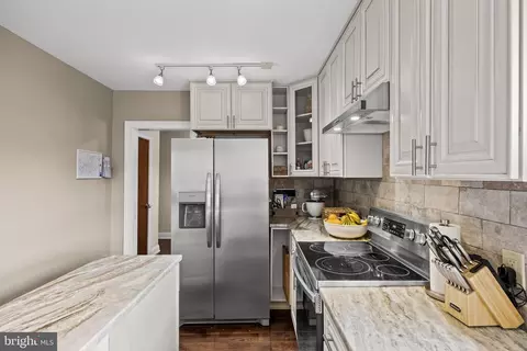 Kitchen - 45 Central Ave, Ewing, NJ 08618 photo 3 of 4