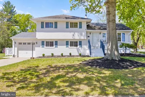 2016 Whatley Rd, Hamilton, NJ 08690