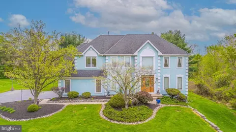 23 E Kincaid Dr, West Windsor, NJ 08550